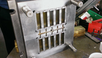 прес-форми для частин пластикових вікон ПВХ від компанії ТЕН 24