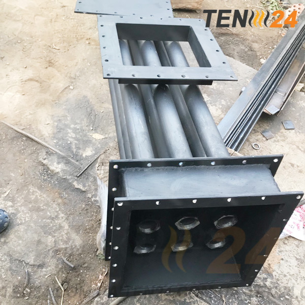 Нагрівач врізний нафтопродуктів з квадратним фланцем